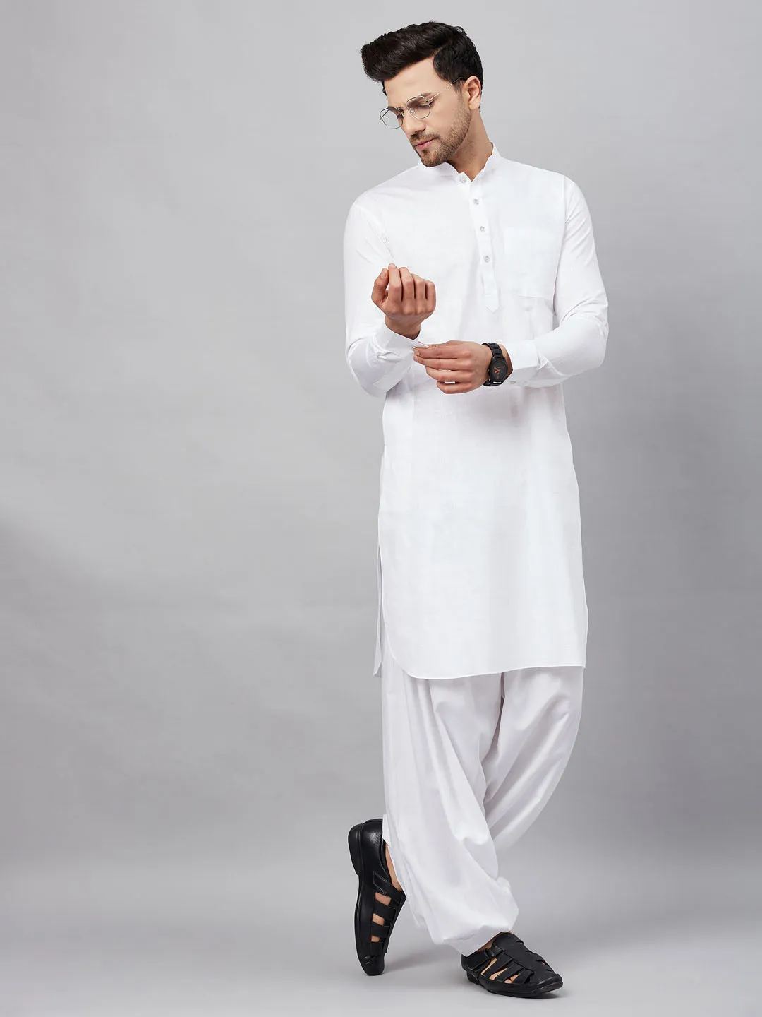 Jashvi Men's White Cotton Blend Pathani Suit Set