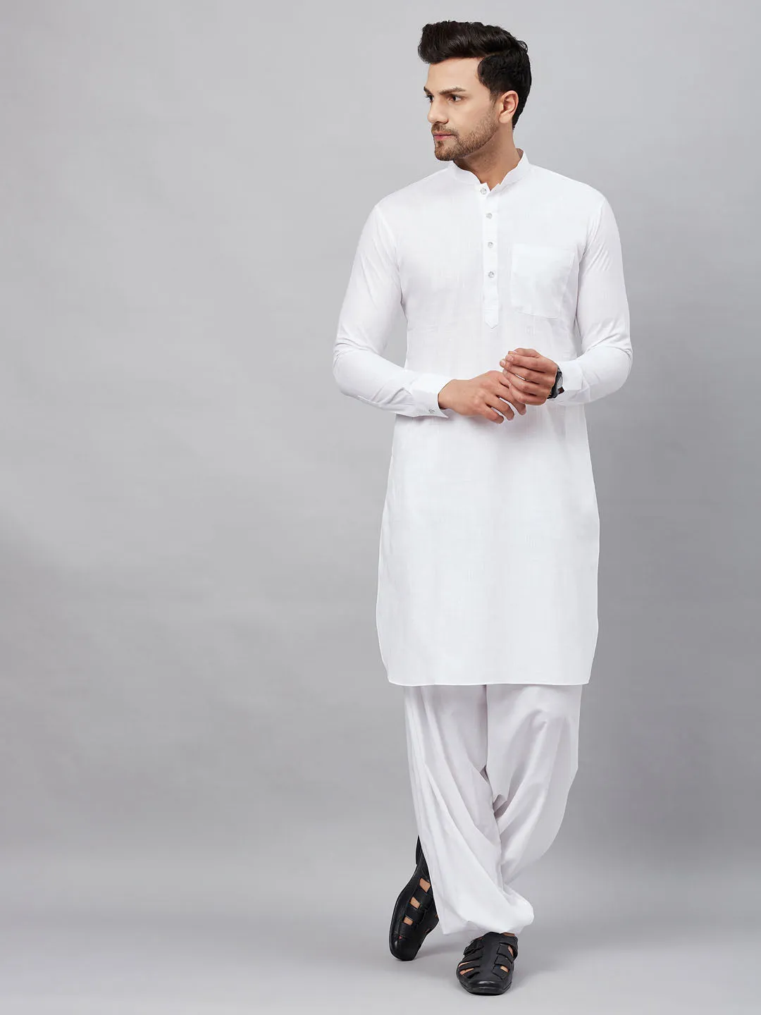 Jashvi Men's White Cotton Blend Pathani Suit Set