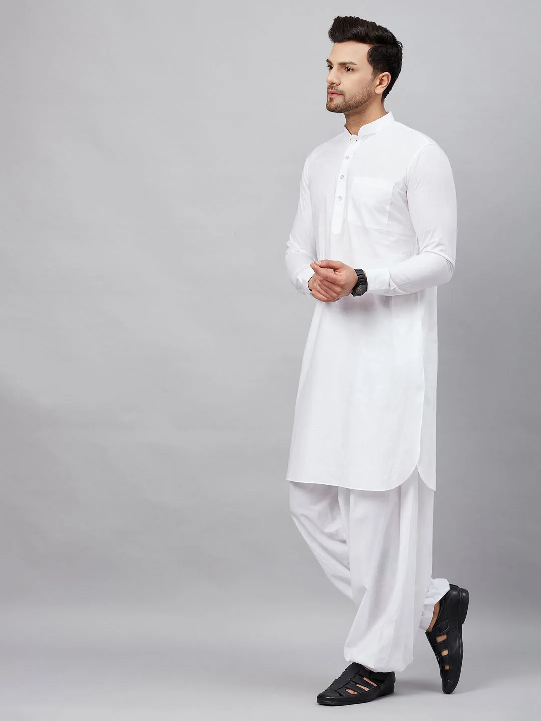 Jashvi Men's White Cotton Blend Pathani Suit Set