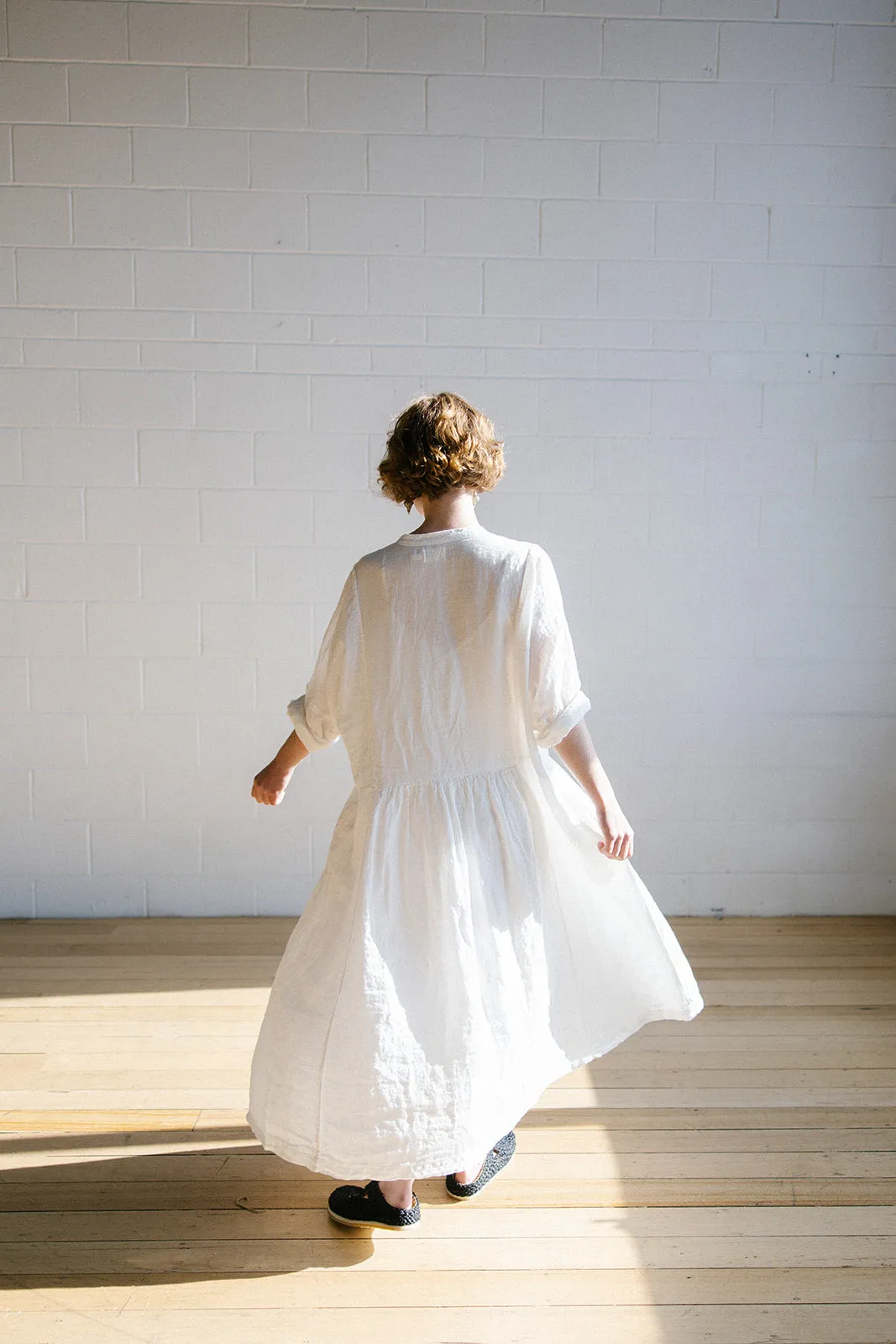Metta - Faye Dress - Lightweight Linen