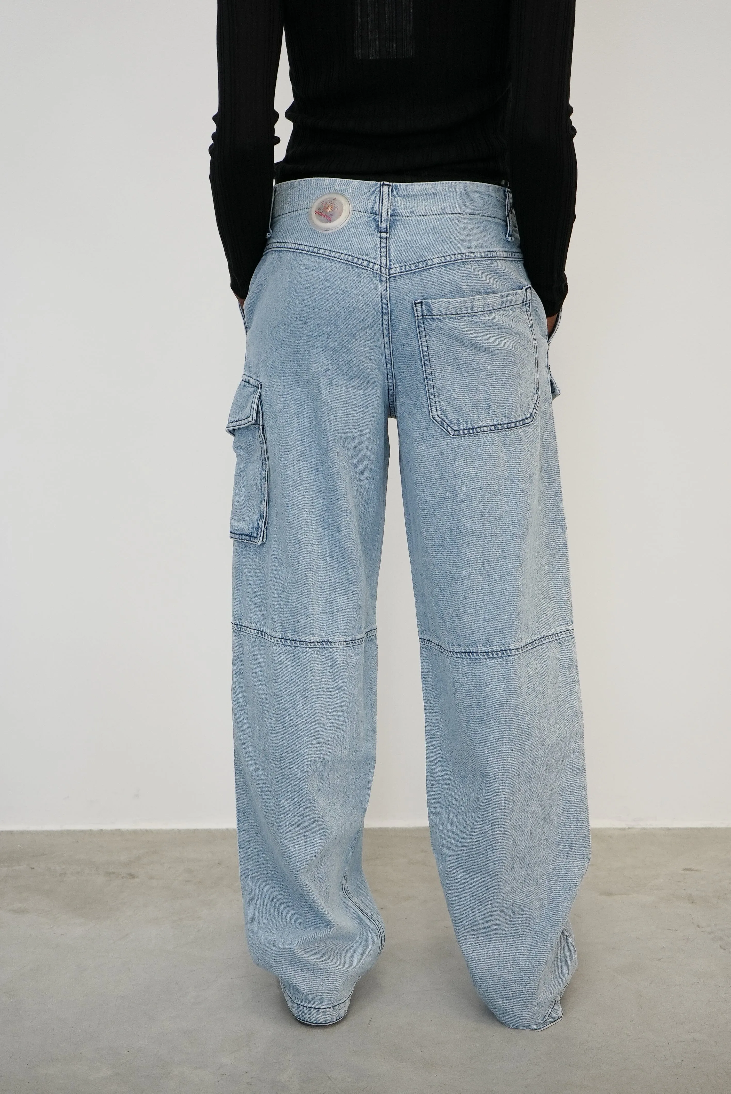 NORA RELAXED FIT MID RISE CARGO JEANS