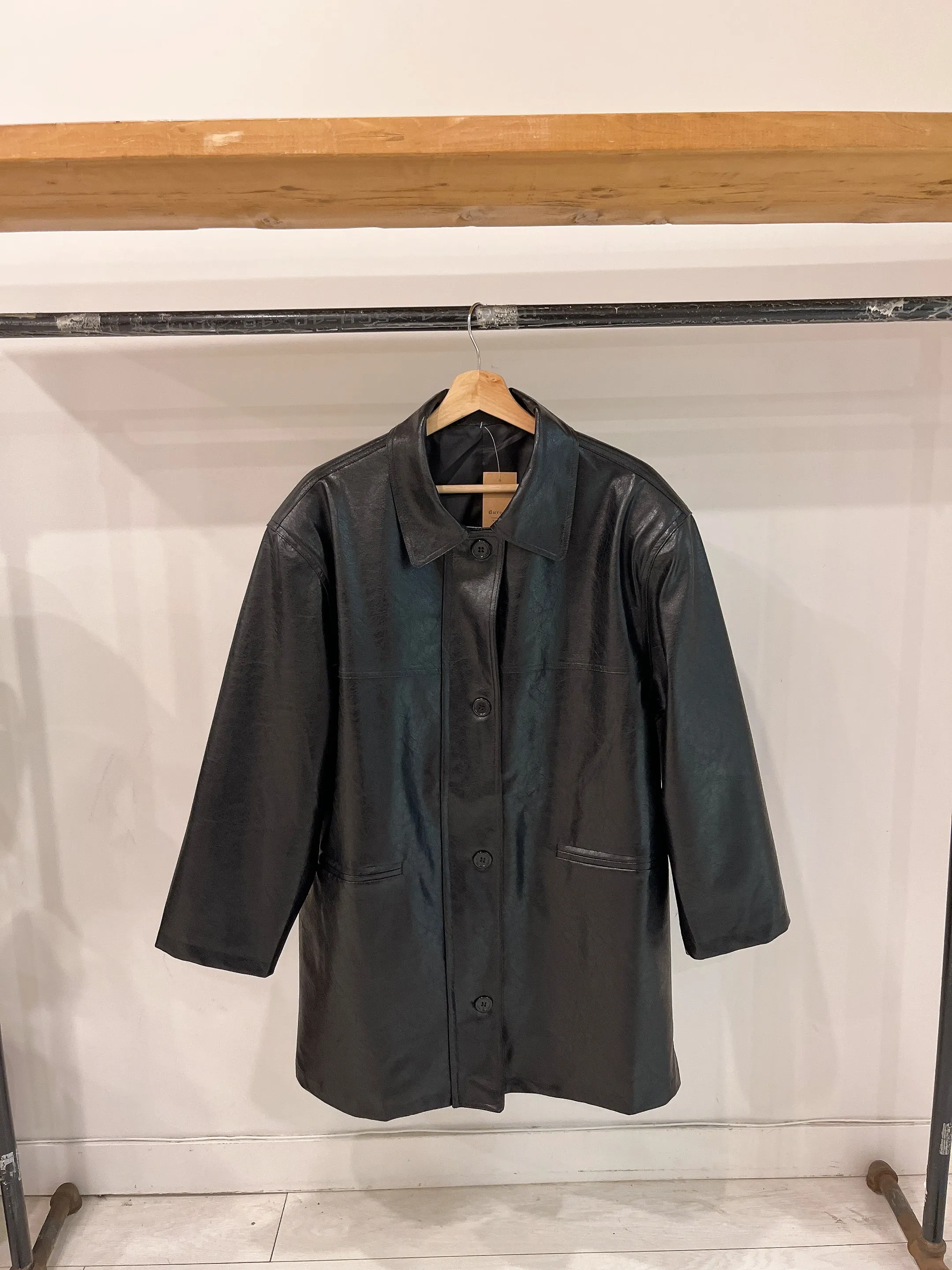 PIKO Shiny faux leather coat