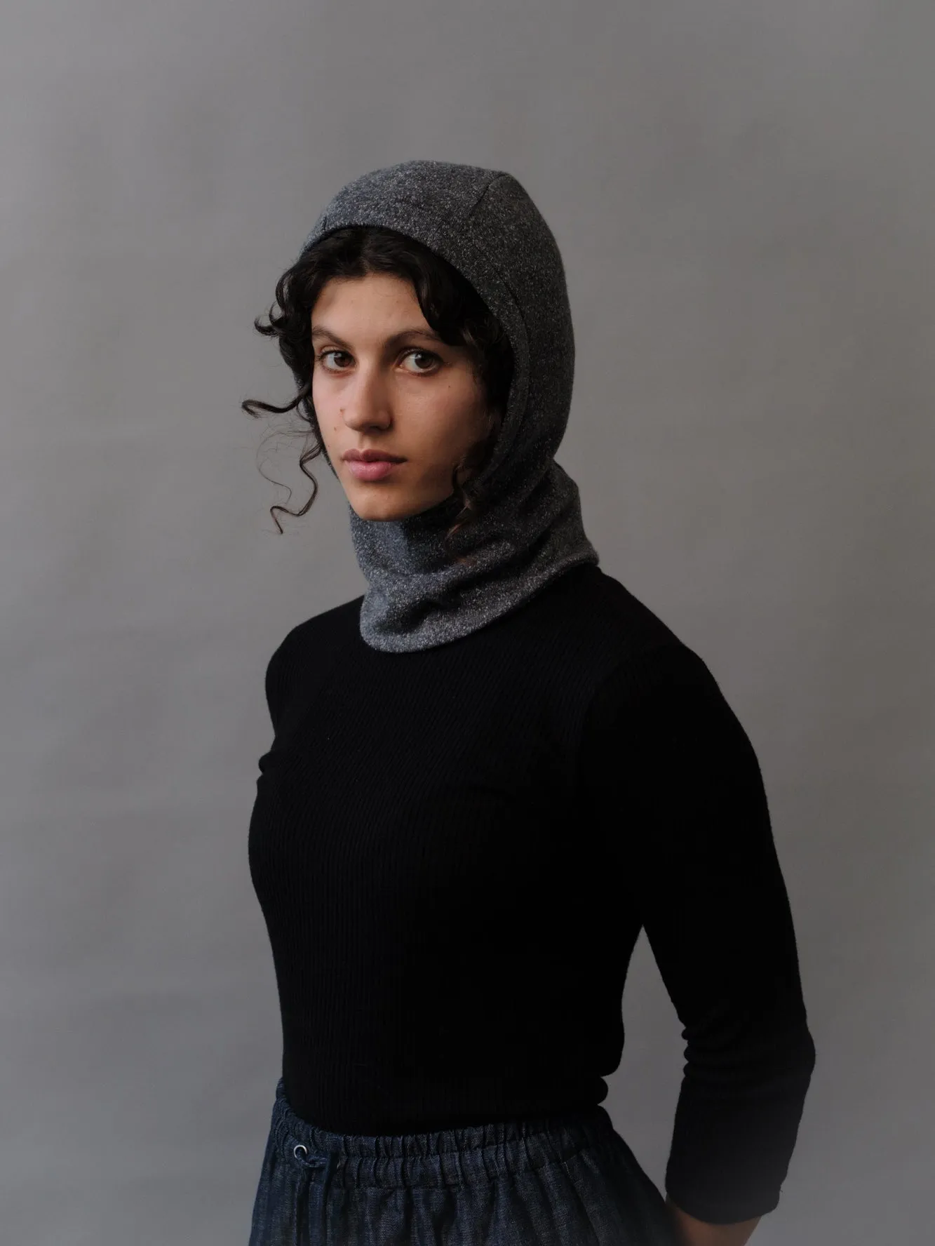 SAMPLE SALE - Lumi Balaclava in Gray Speckle Wool