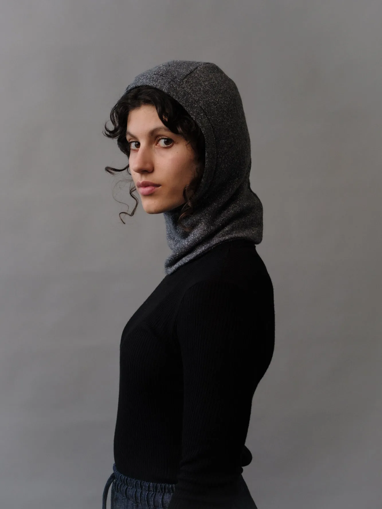SAMPLE SALE - Lumi Balaclava in Gray Speckle Wool