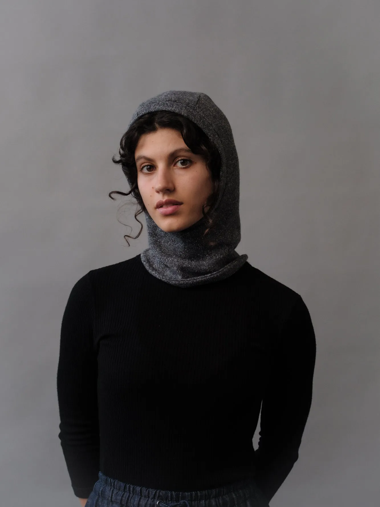 SAMPLE SALE - Lumi Balaclava in Gray Speckle Wool